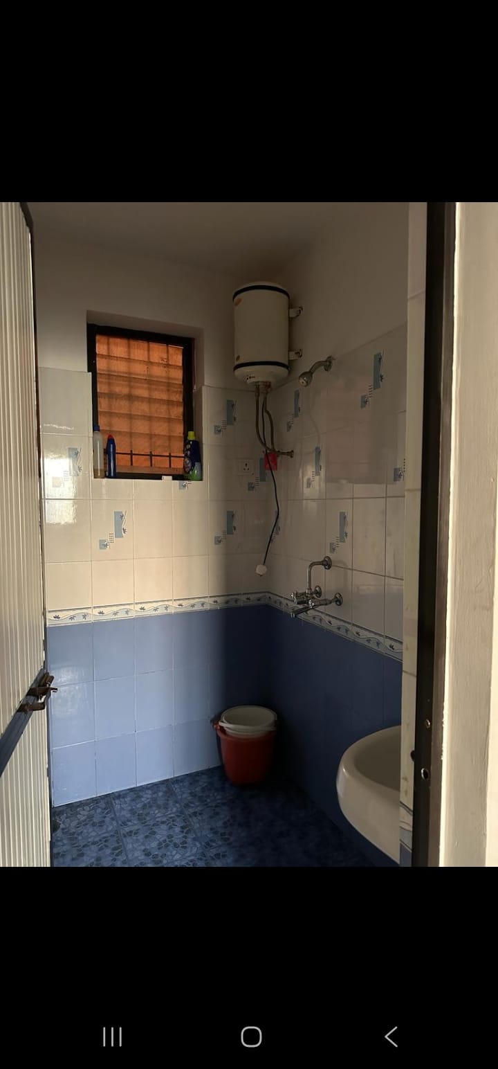 Flat 2 BHK In Karmali